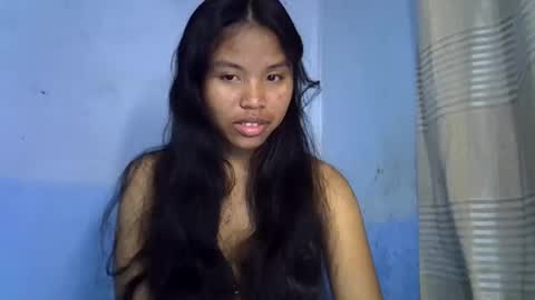 Snapshot of emiehottie chatting on June 2, 1:13 pm Ami online show from June 2, 1:13 pm
