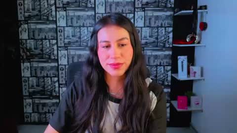 Emilia Gomez online show from June 19, 3:27 pm