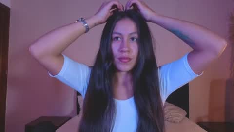 Emilia Gomez online show from July 16, 11:00 pm