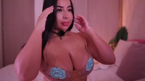    online show from October 8, 9:23 pm