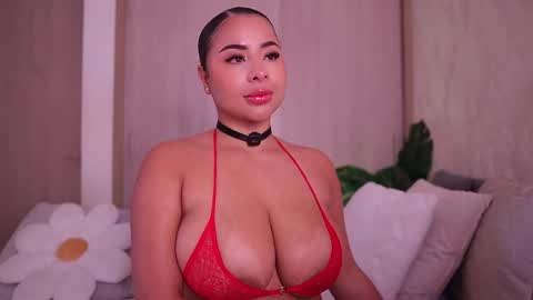    online show from November 29, 4:21 pm