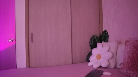    online show from July 19, 11:41 pm