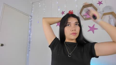 Snapshot of emiily_parkerr chatting on January 9, 3:04 am Emily online show from January 9, 3:04 am