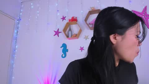 Snapshot of emiily_parkerr chatting on September 20, 3:18 am Emily online show from September 20, 3:18 am