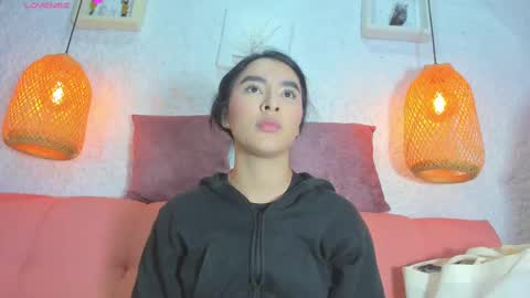 Emily online show from October 16, 12:06 pm