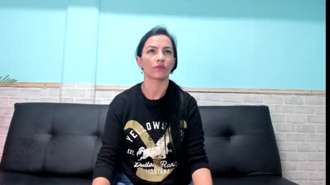 Emily online show from January 21, 5:51 pm