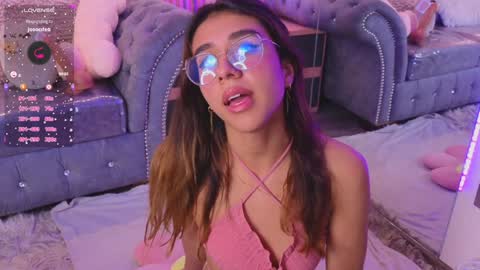 Emily online show from January 17, 4:04 pm