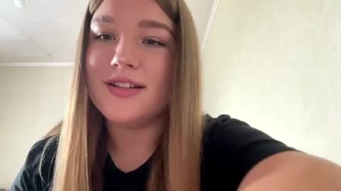 Milena online show from July 28, 9:15 am