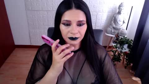 POWERFULL GODDESS EMILI online show from December 24, 7:33 pm