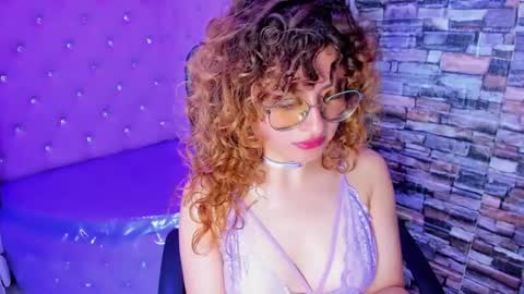 Emy  online show from October 2, 4:25 pm