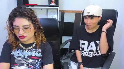 Emy  online show from November 9, 5:28 am