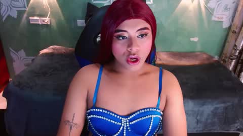 Emili roux online show from January 14, 12:35 pm