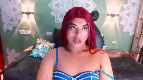 Emili roux online show from January 14, 6:38 pm