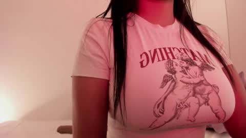 Emilia Big Boobs online show from December 11, 1:47 am