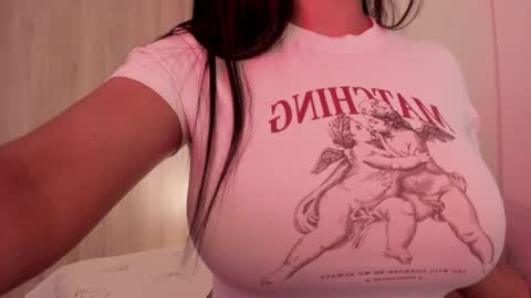 Emilia Big Boobs online show from December 24, 12:44 am