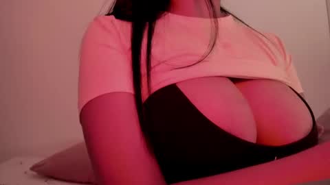 Emilia Big Boobs online show from December 27, 5:16 pm