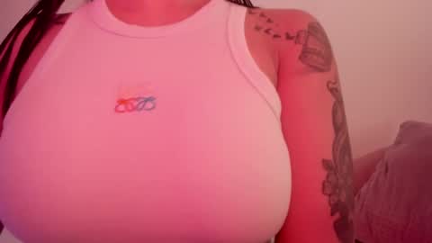 Emilia Big Boobs online show from January 4, 4:22 pm