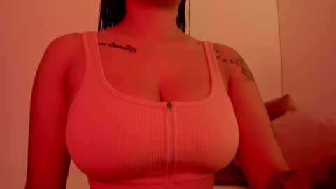 Emilia Big Boobs online show from January 6, 1:30 pm
