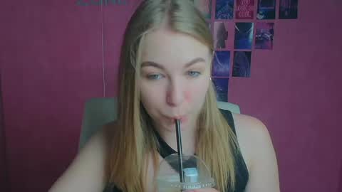 Emilia online show from June 23, 5:49 am