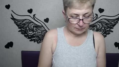 EmiliaGree online show from March 24, 6:46 pm