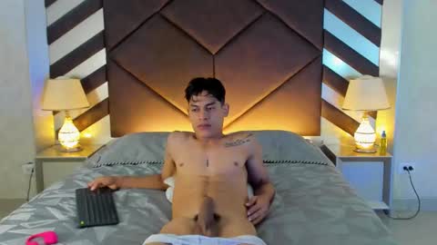 EmilianoBrl online show from February 25, 2:44 pm