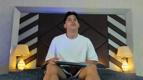 EmilianoBrl online show from March 7, 12:45 pm