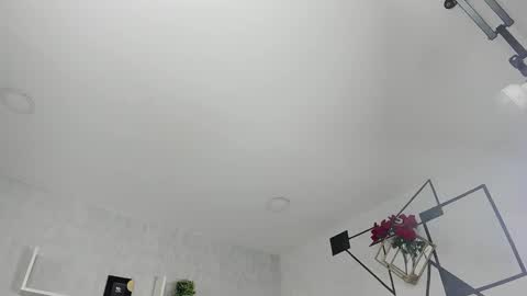 Snapshot of emiliarose_ chatting on September 22, 9:39 pm EmiliaRose online show from September 22, 9:39 pm