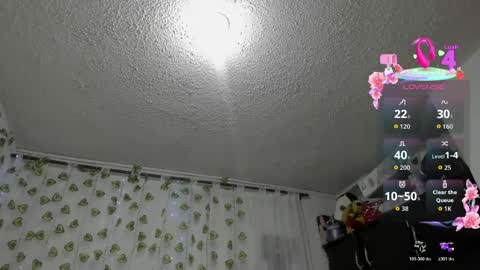 EmiliaRose online show from June 8, 1:39 am