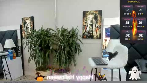 Snapshot of emilio_brandon chatting on November 1, 11:34 am Emilio online show from November 1, 11:34 am