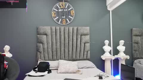 Emilio online show from February 11, 11:37 am