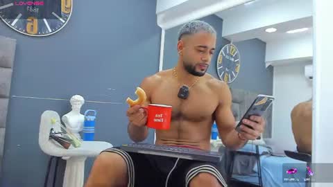 Emilio online show from June 18, 11:03 am