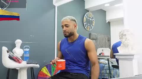 Emilio online show from June 25, 11:04 am