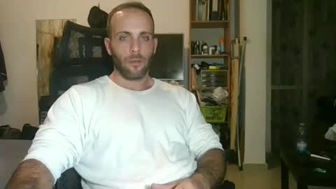 EmilioZem8 online show from December 6, 3:33 pm