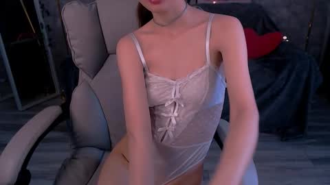 Snapshot of emilisky chatting on March 12, 6:41 am Emily online show from March 12, 6:41 am