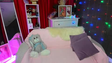 Emiliya online show from January 14, 1:15 am