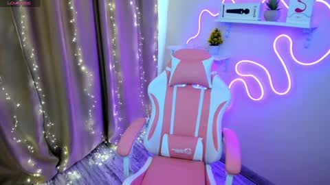 Emiliya online show from February 24, 5:00 am