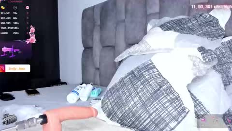 Emily online show from March 18, 10:51 am