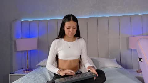 EMILY online show from June 3, 12:41 pm