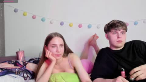 emily_and_ilumi online show from January 4, 6:41 am