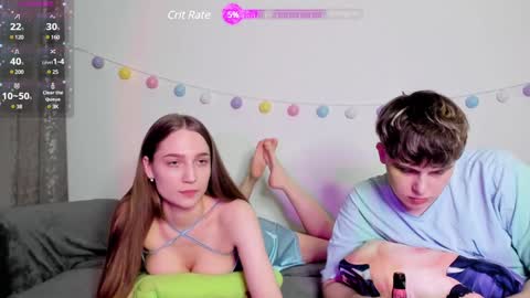 emily_and_ilumi online show from January 7, 1:28 am