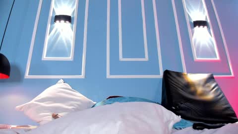 Snapshot of emily_ariaszc chatting on February 28, 4:20 pm Emily online show from February 28, 4:20 pm