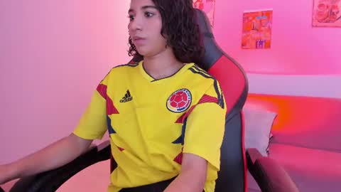 emily_bruss online show from July 3, 7:53 pm