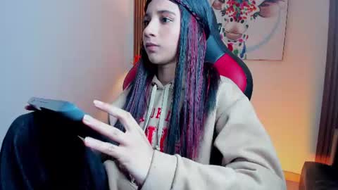 emily_bruss online show from July 21, 7:27 pm