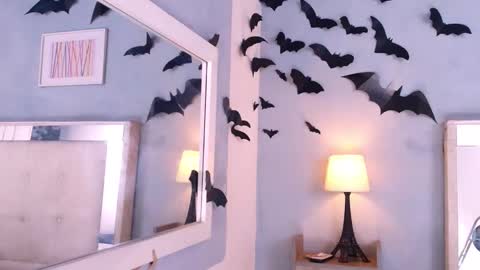 emily_castillo1_ online show from November 6, 4:35 am