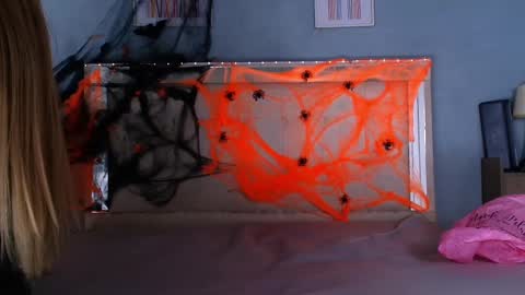 emily_castillo_1 online show from October 7, 1:03 am