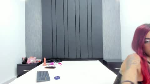 Emily online show from June 5, 4:08 am