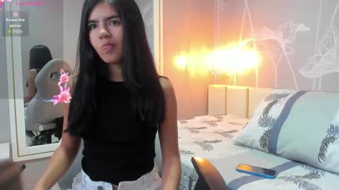 Emily online show from February 14, 6:48 pm