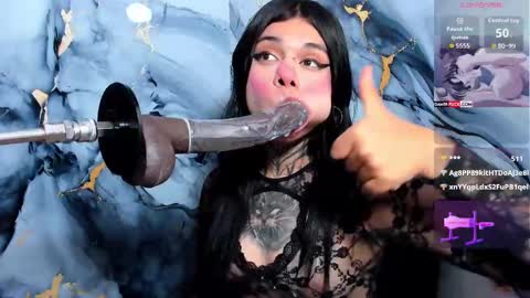 Snapshot of emily_evol chatting on October 25, 8:03 pm emily_evol online show from October 25, 8:03 pm