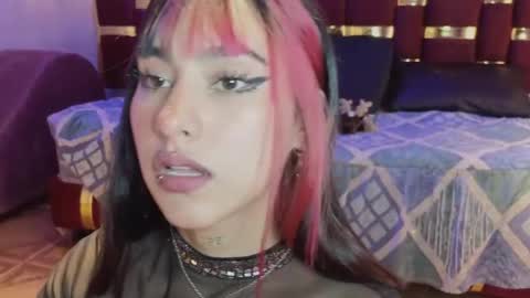 emily fox 3 online show from March 6, 7:54 pm