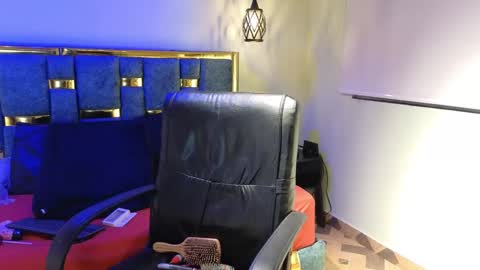 emily fox 3 online show from September 11, 3:28 am